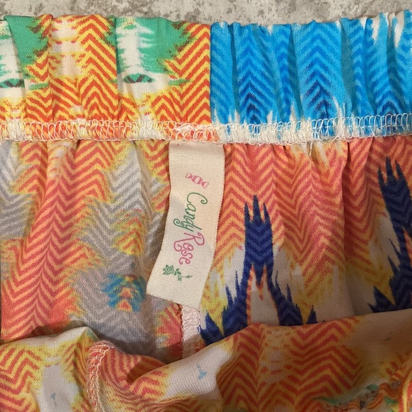 Boho Style Shorts - Picture 2 of 4